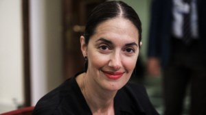 Νόνη Δούνια: Η σπάνια εμφάνιση με την κούκλα 15χρονη κόρη της, Ρία Μουρατίδη - εικόνα 5