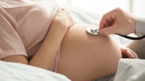 Ρεβεγιόν στο σπίτι για τους ανεμβολίαστους - "Οχι" της κυβέρνησης σε άλλα μέτρα - Ικανοποίηση για τους εμβολιασμούς