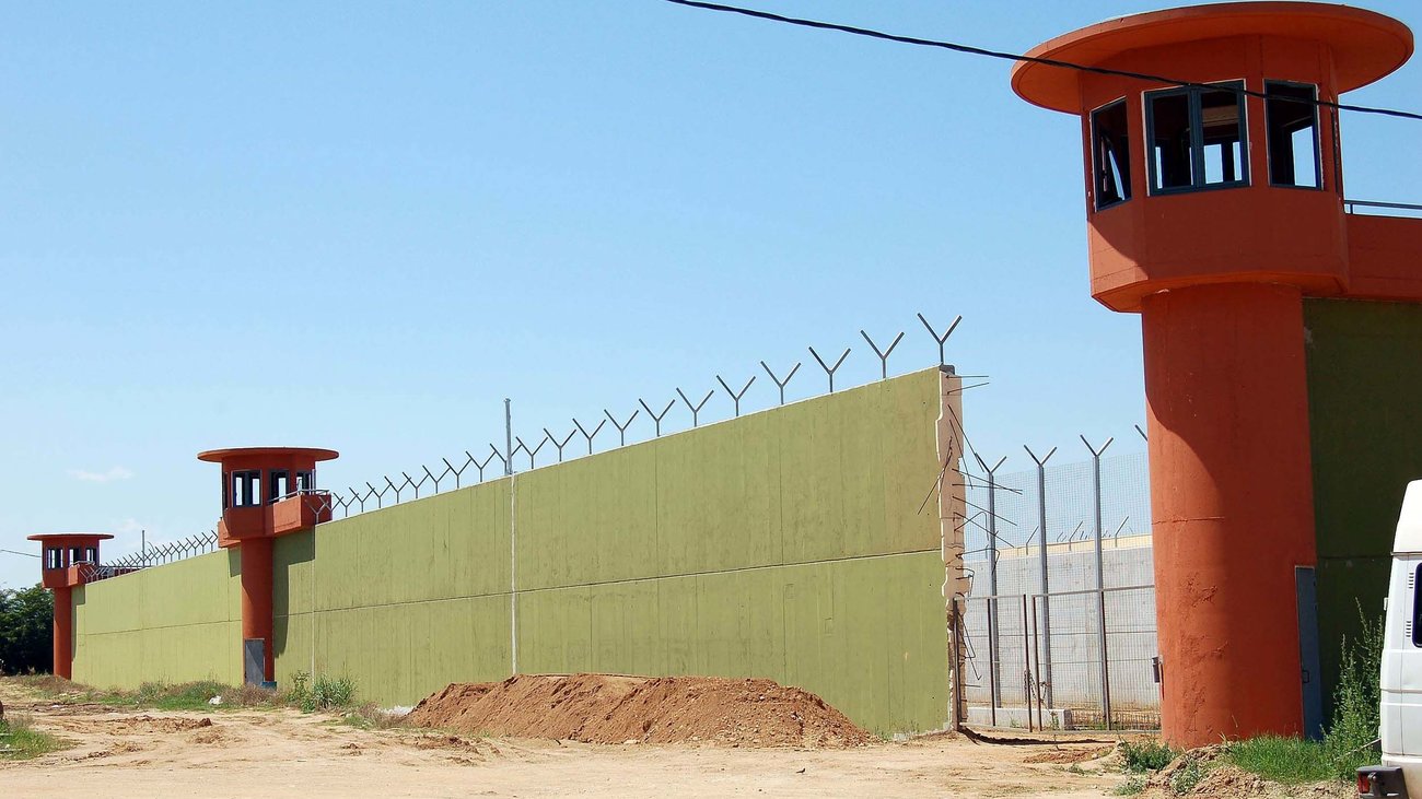 Φυλακές Κέρκυρας: Βρέθηκαν όπλα σε κελιά κρατουμένων - Απετράπη ένοπλη επίθεση [εικόνες] - εικόνα 6