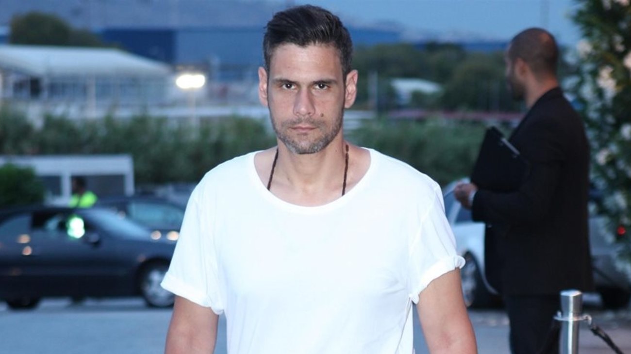 Μάρκος Σεφερλής: "Λύγισε" στη σκηνή η Έλενα Τσαβαλιά - "Μείναμε με 600.000 ευρώ χρέος, σου είπα πάμε να αυτοκτονήσουμε μαζί"