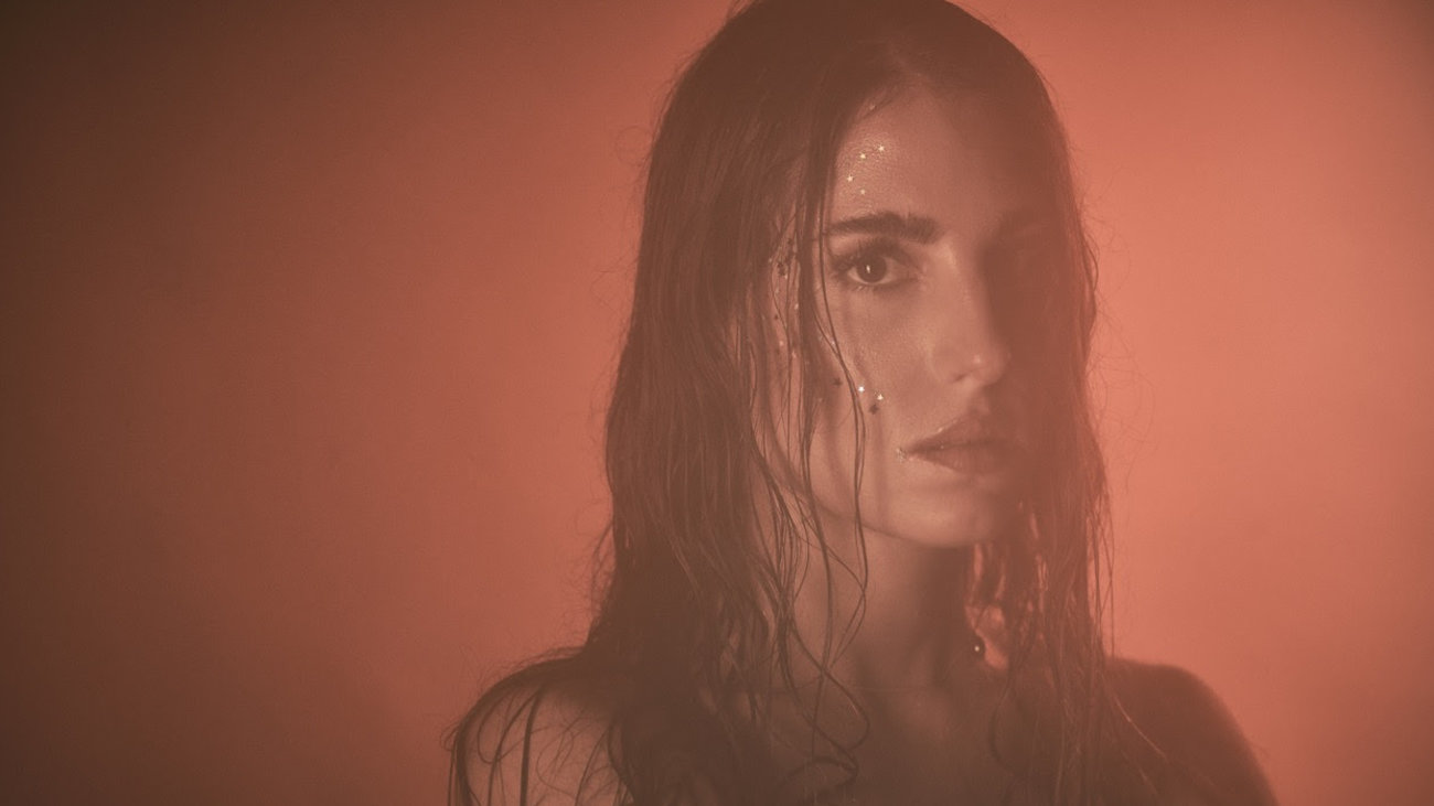 Παυλίνα Βουλγαράκη: Η μητέρα μου έπαθε καρκίνο από την στεναχώρια της, κάνει ακτινοβολίες - εικόνα 3