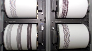 Εντονη σεισμική δραστηριότητα στον Κορινθιακό: "Πιθανός ένας σεισμός, βεβαρυμένο το ιστορικό", λέει ο Τσελέντης