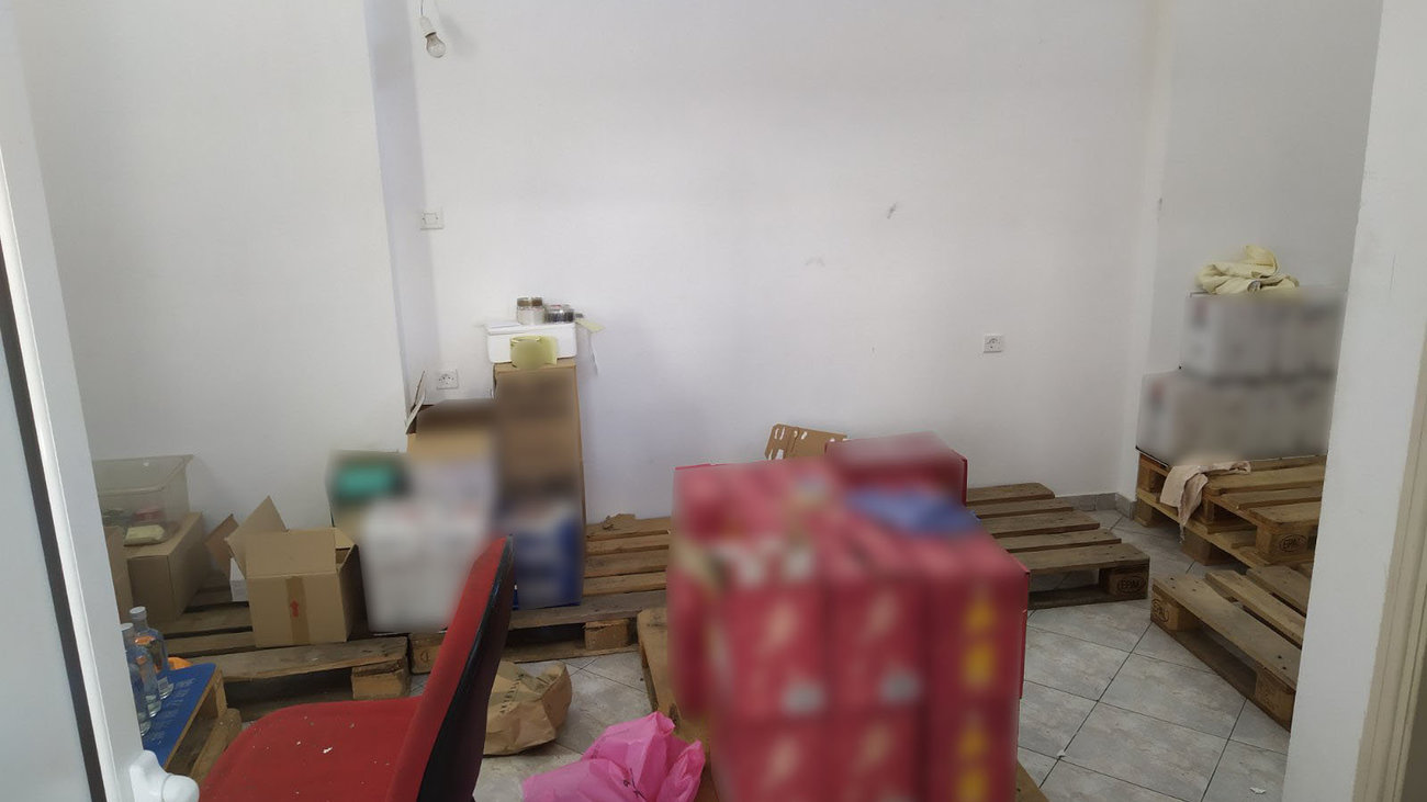 Θα γέμιζαν τα μπαρ "μπόμπες" από τη Βουλγαρία Κατασχέθηκαν 21.000 λίτρα λαθραίας αιθυλικής αλκοόλης - εικόνα 2