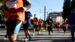 Μαραθώνιος: Εικόνες από την κούρσα των 10 χλμ - Όλες οι κυκλοφοριακές ρυθμίσεις - Live η κίνηση στους δρόμους - εικόνα 2