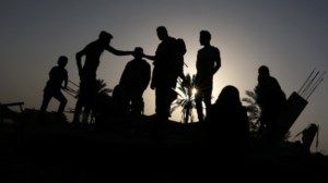 Ούρσουλα φον ντερ Λάιεν: Εκκληση προς όλες τις χώρες να υποδεχθούν πρόσφυγες από το Αφγανιστάν