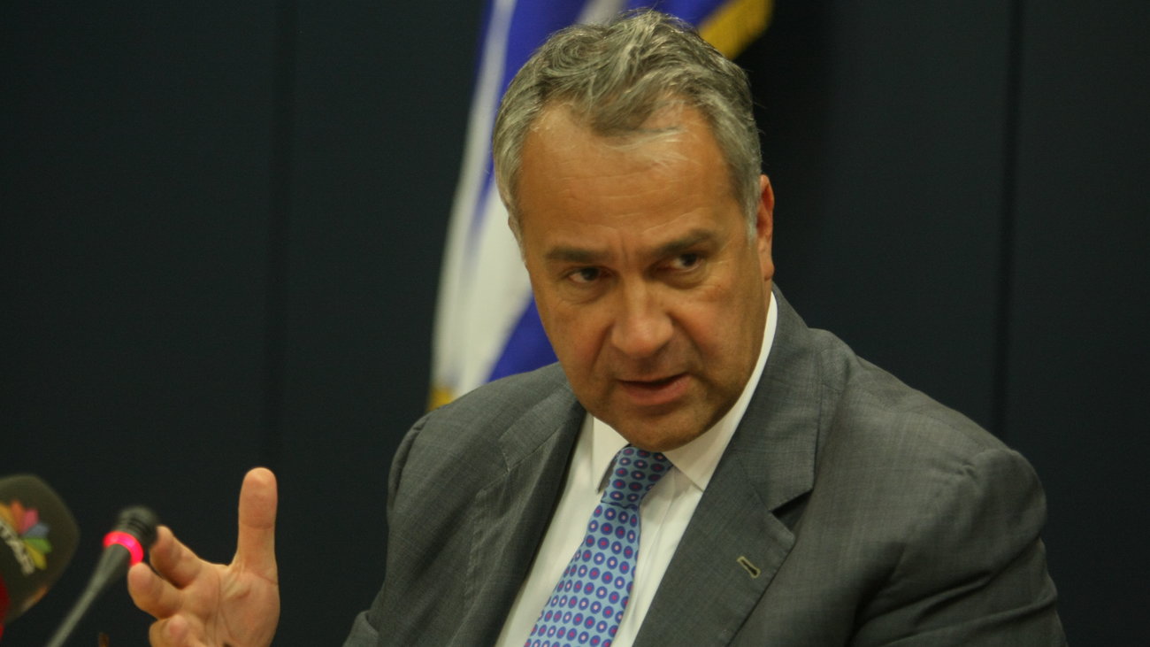 Ψήφος ομογενών: Η νέα γκάφα Τζάκρη που προκάλεσε τρικυμία στον ΣΥΡΙΖΑ και χαμόγελα στην κυβέρνηση