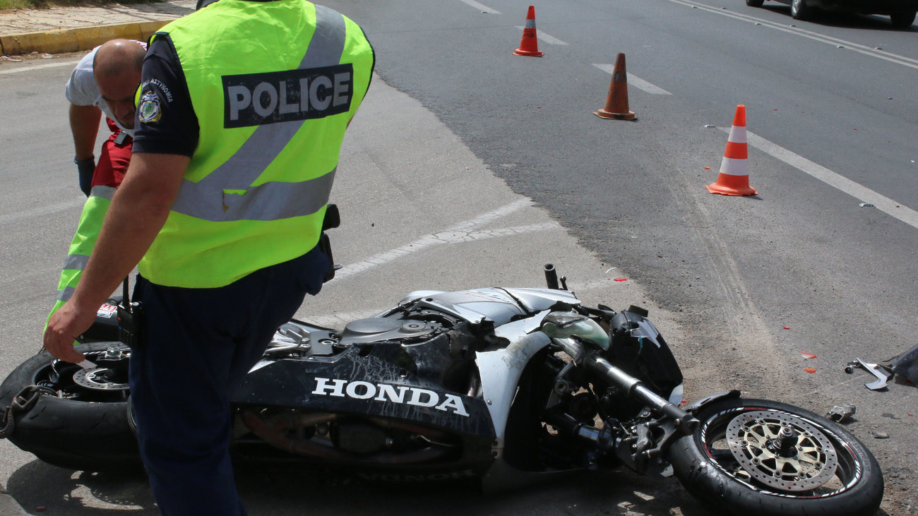 "Είδαμε να έχει αίματα στο πρόσωπο": Τροχαίο στη Θεσσαλονίκη με θύμα 14χρονη μαθήτρια την ώρα που πήγαινε σχολείο - εικόνα 2