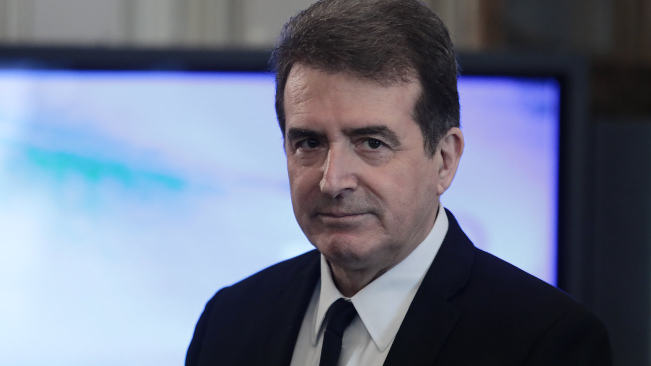 Κορονοϊός: Συναγερμός για την "έκρηξη" στη Δυτική Αττική - Έκτακτη σύσκεψη Τσιόδρα και Χαρδαλιά