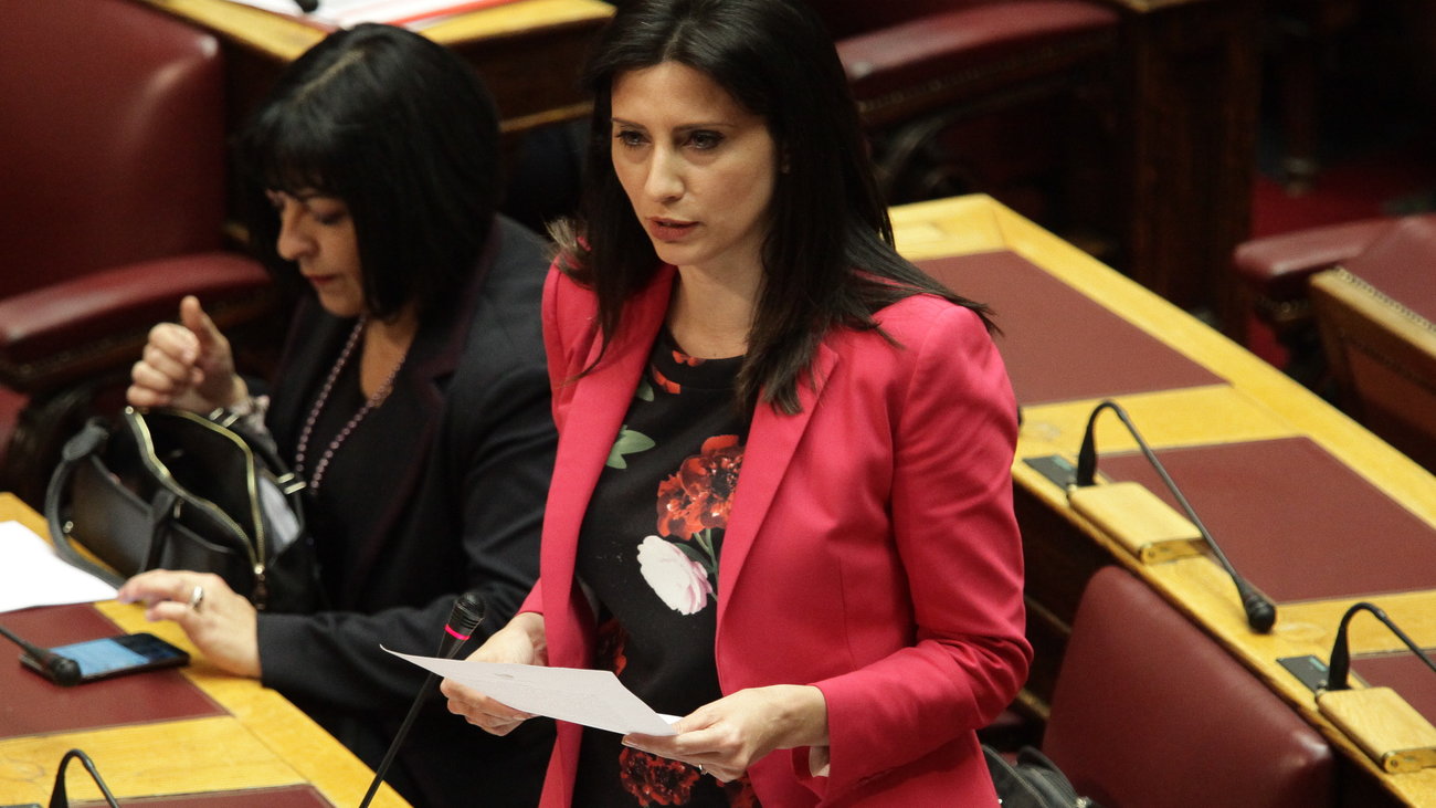 Βουλή: Κόντρα Μητσοτάκη- Τσίπρα για τα αναδρομικά των συνταξιούχων: "Κάνετε κούρεμα- Διαβάστε την απόφαση" - εικόνα 4