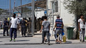 Καταγγελία Γιατρών Χωρίς Σύνορα: Μας στήνουν ενέδρα κάτοικοι των νησιών - εικόνα 2