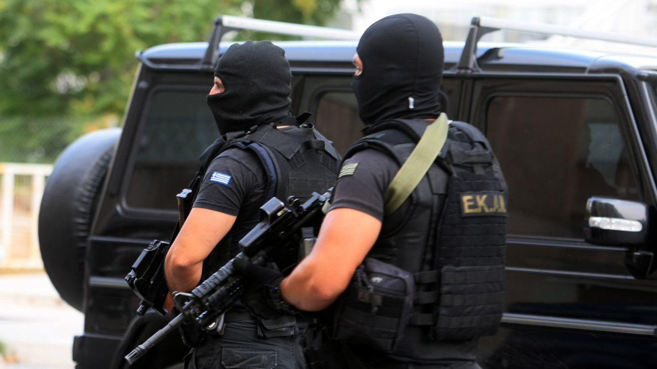 Τραγωδία στη Ρόδο: Ένας νεκρός σε ναυάγιο σκάφους με πρόσφυγες