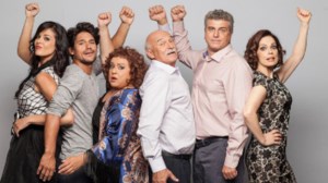 Ανατροπή! Ποιο διάσημο τηλεοπτικό ζευγάρι χωρίζει, αλλά συνεχίζει να συγκατοικεί; - εικόνα 2