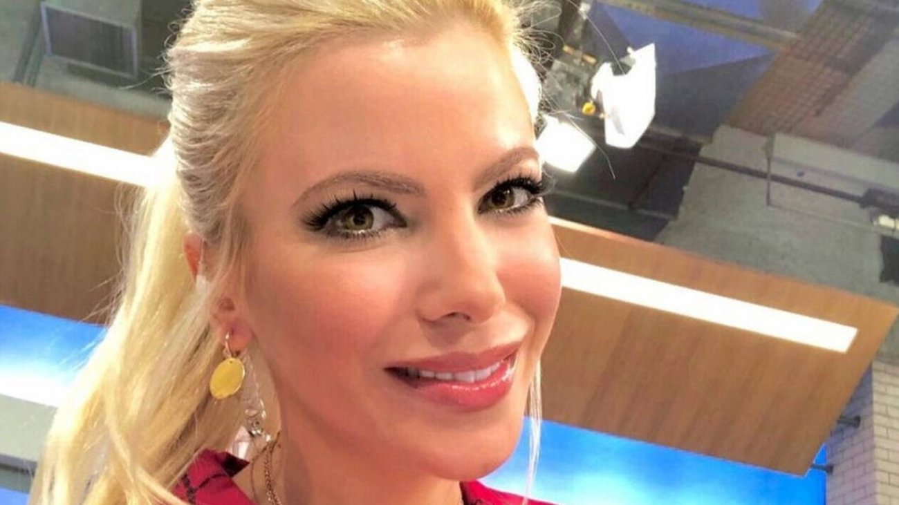 Κωνσταντίνα Σπυροπούλου: Κάνει κούνια με μαγιό animal print και τρελαίνει το Instagram [Βίντεο]