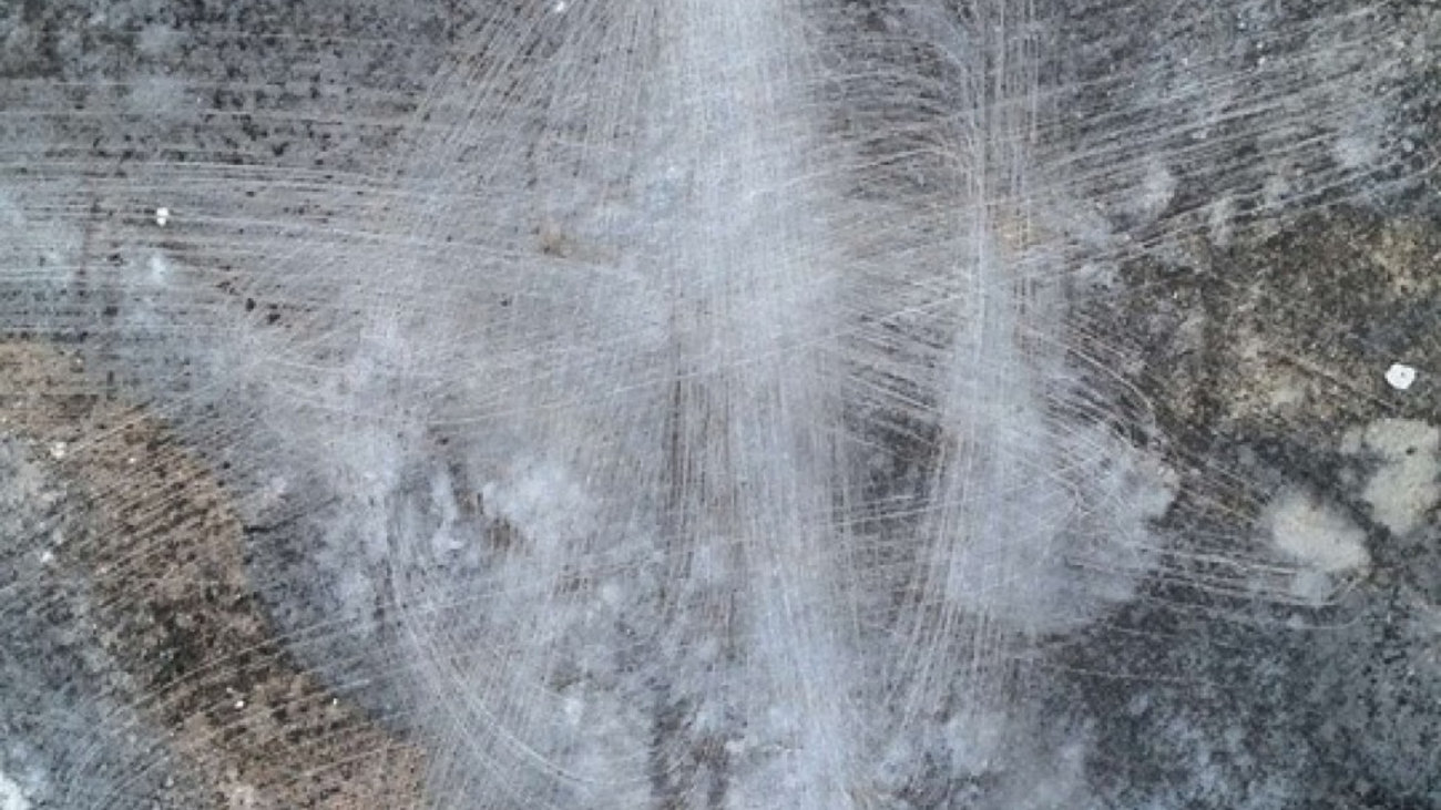 Κυνηγοί θησαυρών: Με πανάκριβους χάρτες και ανιχνευτές ψάχνουν τα θρυλικά κιούπια με λίρες στην Ελλάδα - εικόνα 2