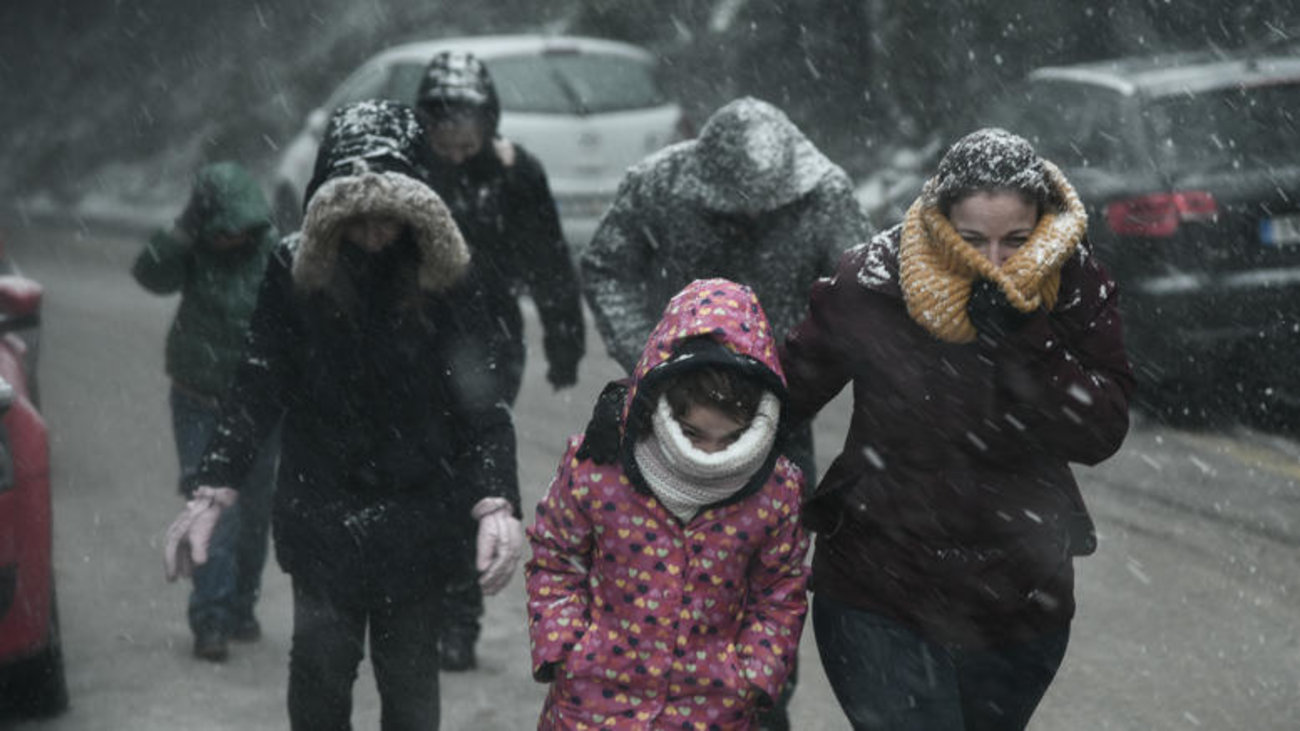 Κακοκαιρία "Φίλιππος: Επεσαν έξω οι μετεωρολόγοι - Ζήτησε συγγνώμη ο Σάκης Αρναούτογλου για τη λάθος πρόγνωση