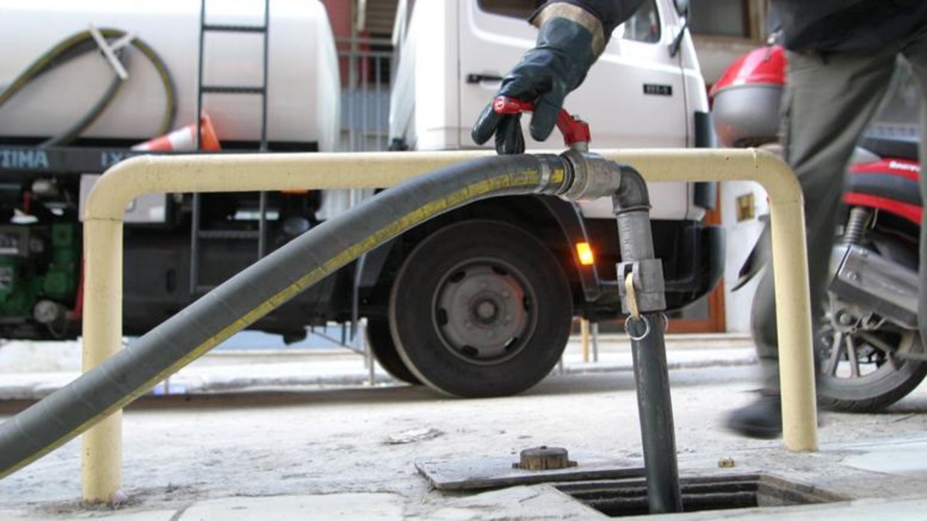 Ο λογαριασμός της κρίσης: Συν 30€ τον μήνα η μετακίνηση με ΙΧ  - Αύξηση 200 έως 518€ στη θέρμανση