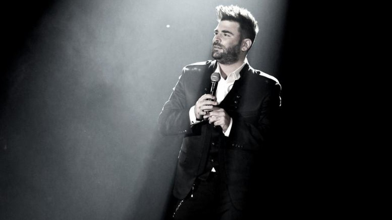 Ξέσπασε στο Facebook η Μίνα Αρναούτη μετά την αγωγή του 1 εκατ. ευρώ στην οικογένεια του Παντελή Παντελίδη