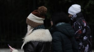 Τσατραφύλλιας: Μας περιτριγυρίζει ψυχρή λίμνη - Λιακάδες μέχρι την Παρασκευή, διχογνωμία για τον καιρό το Σαββατοκύριακο - εικόνα 2