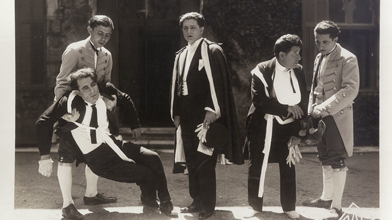 Σινέ ... Τατόι: Στις 12 Σεπτεμβρίου θα παρουσιαστεί η ταινία "Οι Απάχηδες των Αθηνών" - εικόνα 3