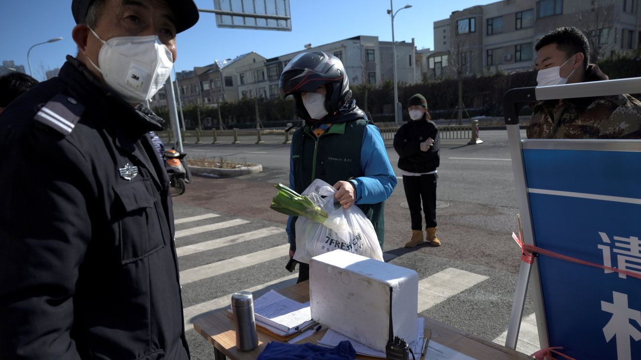 Κορονοϊός: Τίθεται υπό έλεγχο  η επιδημία στην Κίνα;- Μόνο 19 κρούσματα σήμερα - εικόνα 2