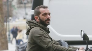 Καυστικός Μουτσινάς για τον ξυλοδαρμό στη Νέα Σμύρνη: Να φύγουμε να κοπανιούνται μόνοι τους - Με την παραίτηση δεν το έχουν;