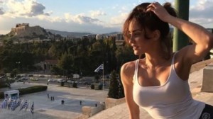 Κατερίνα Καραβάτου: Μετακίνηση "6" με τον γιο της - Δείτε τη νέα φωτογραφία του Αρίωνα - εικόνα 2