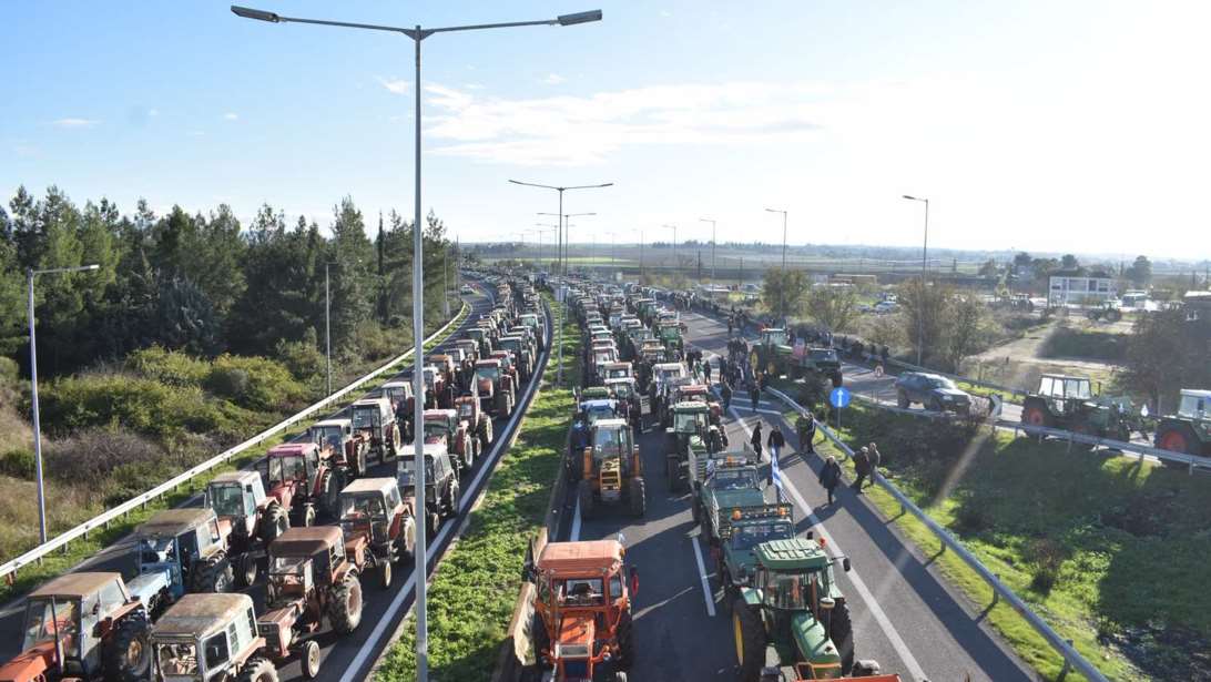 Μαρινάκης: Υπάρχει επιθυμία αγροτών της Θεσσαλίας για συνάντηση με Τσιάρα μέσα στην εβδομάδα