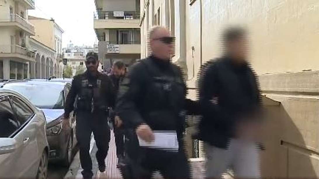 Πάτρα: Παραμένουν κρατούμενοι οι δύο 15χρονοι που πούλησαν ναρκωτικά σε συμμαθητή τους - Θα απολογηθούν την Τρίτη