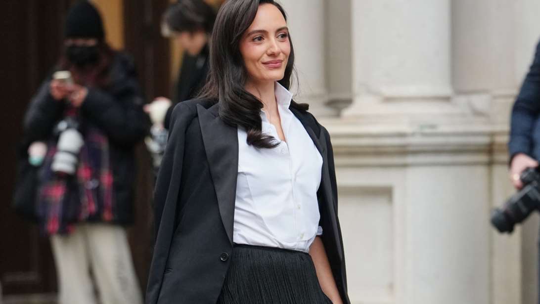 Τα παπούτσια της άνοιξης: Τα loafers που θα φοράς από το γραφείο στην έξοδο