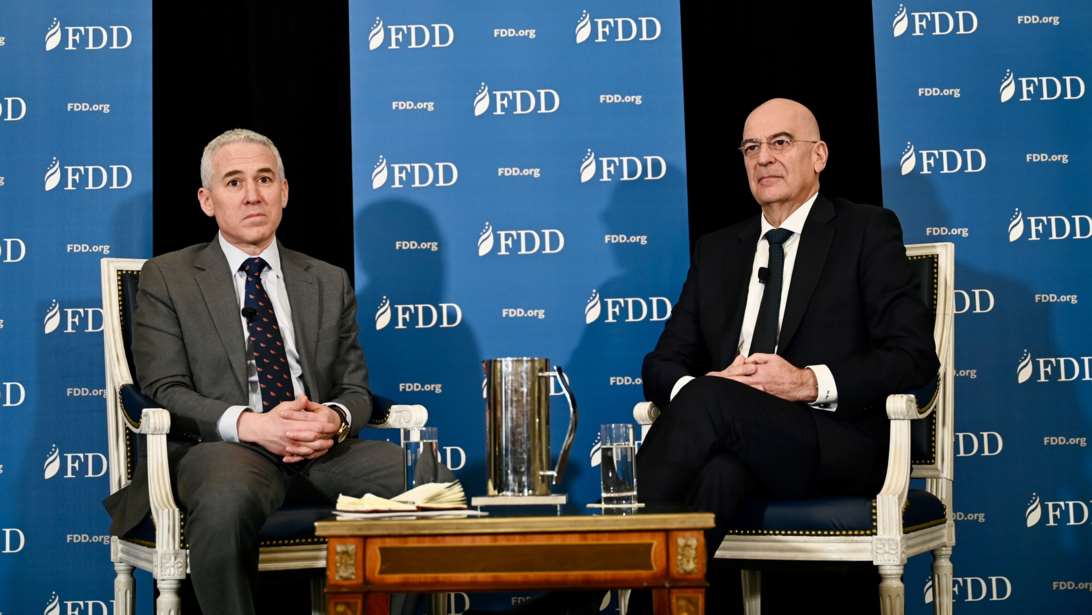 Δένδιας από τις ΗΠΑ: Η "Γαλάζια Πατρίδα" δεν βοηθά στον διάλογο με την Τουρκία