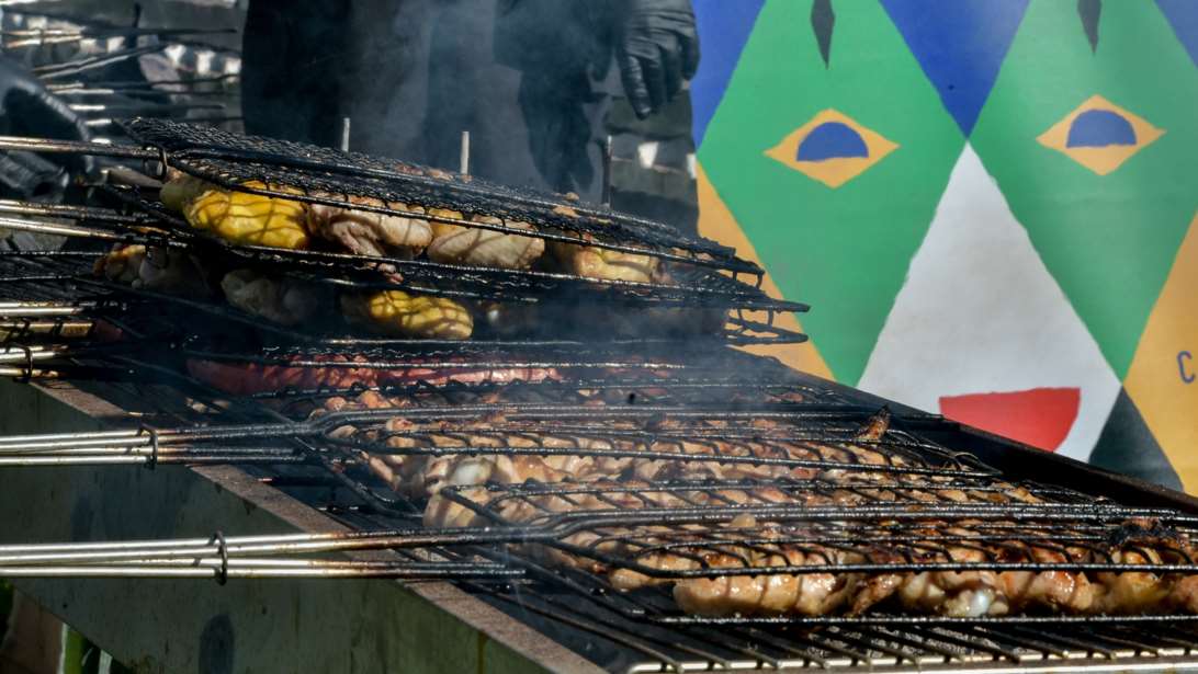 Τσικνοπέμπτη με ιστορικό ρεκόρ στην τιμή του κρέατος - Το μοσχάρι αυξήθηκε 27% μέσα σε έναν χρόνο