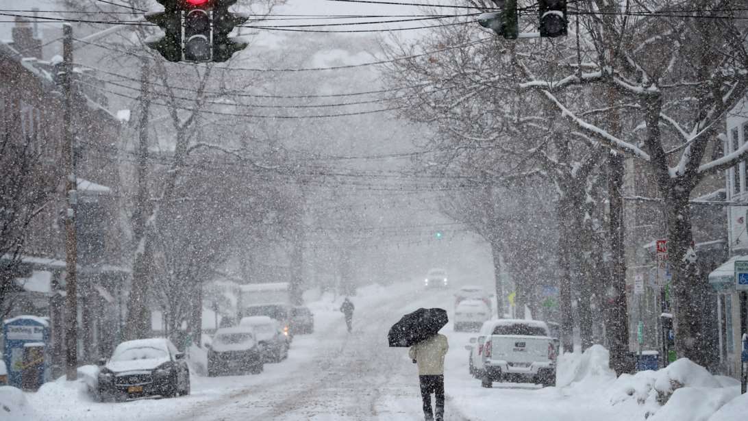 Σφοδρή κακοκαιρία στις ΗΠΑ: Tουλάχιστον 13 νεκροί από υποθερμία στη Νέα Υόρκη