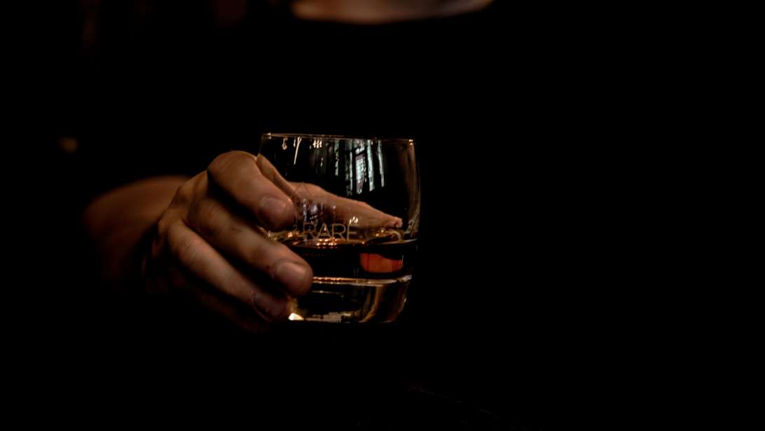 Προσοχή: Ανακαλείται παρτίδα του λικέρ Disaronno για πιθανή παρουσία θραυσμάτων γυαλιού