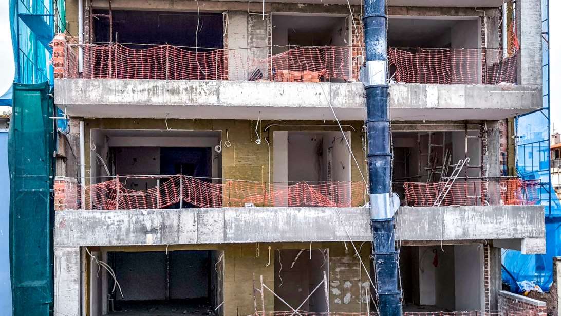 Απλοποιείται ο οικοδομικός κανονισμός μετά τις αποφάσεις του ΣτΕ