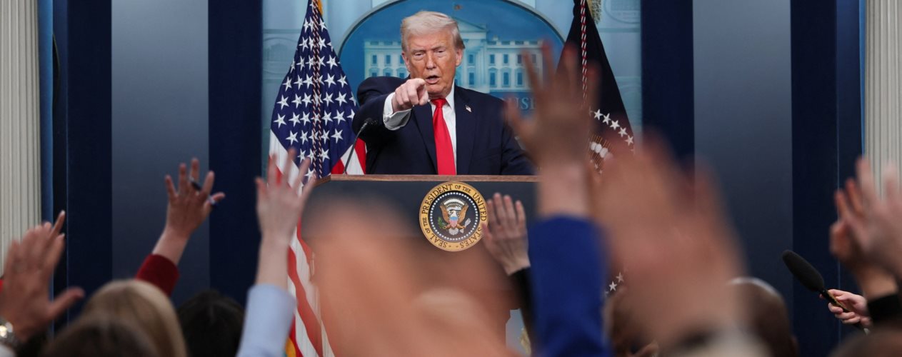 Τραμπ: Θα μάθετε πόσο μακριά θα το πάω με τη Γροιλανδία - Υπέροχο να εμπλέκαμε την Ματσάδο στη Βενεζουέλα