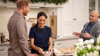 "Η πεθερά μου μαγειρεύει καλύτερα": Η ατάκα πρίγκιπα Χάρι για το φαγητό της Μέγκαν Μαρκλ που την άφησε... παγωτό