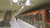 Εκκενώθηκε συρμός του μετρό στο Μοναστηράκι - Έβγαζε καπνούς λόγω υπερθέρμανσης των φρένων