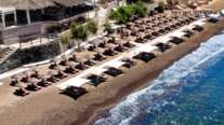 Το mega beach club που θέλει η Royal Caribbean στη Σαντορίνη και οι αντιδράσεις