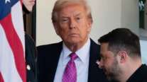 Ασφυκτική πίεση του Τραμπ στον Ζελένσκι: Το σχέδιο θα πρέπει να του αρέσει αλλιώς θα συνεχίσει να πολεμά