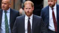 Δικαστική μάχη εκατομμυρίων για τον πρίγκιπα Χάρι – Ξανά στο εδώλιο η Daily Mail για τις παρακολουθήσεις