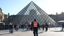 Απάτη 10 εκατ. ευρώ με έκδοση εισιτηρίων για Λούβρο και Βερσαλλίες - Χειροπέδες σε 9 υπόπτους