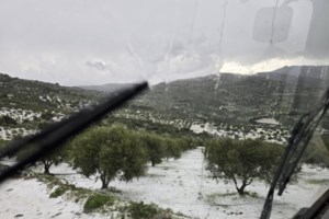 Δυνατές μπόρες στα βόρεια προάστια της Αττικής - Ποιες περιοχές πλήττονται, η πρόγνωση του καιρού - εικόνα 2