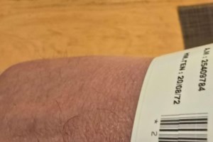 Ένας μήνας ηλεκτρονικό βραχιολάκι στον Ευαγγελισμό: Μειώθηκε στο μισό ο χρόνος αναμονής, αλλά παραμένει πάνω από πέντε ώρες