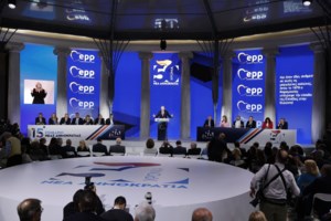 Μητσοτάκης στο Συνέδριο της ΝΔ: "Ο Κασσελάκης δεν το κρύβει, έχει στην ψυχή του τον Πολάκη - Δεν άλλαξε ποτέ ο ΣΥΡΙΖΑ" - εικόνα 3