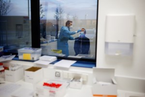 Κορονοϊός: Άνοιξαν 60.000 νέες θέσεις γι' αυτή την Κυριακή - Ραντεβού 1ης και 3ης δόσης