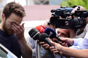 Δολοφονία Γλυκά Νερά - 33χρονος πιλότος: Προσπαθώ να θρηνήσω χωρίς να στενοχωρεί την κόρη μου - Δεν έχω δύναμη για τίποτα άλλο - εικόνα 3