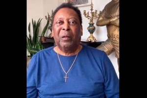 Βελτιώνεται η κατάσταση της υγείας του Πελέ: Δίνει μάχη με τον καρκίνο - εικόνα 2