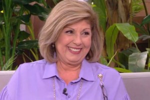 Λένα Μαντά: "Ο σύζυγός μου είναι μόνιμα με οξυγόνο, είναι το λιγότερο που μας απασχολεί" - Λύγισε για την κόρη της - εικόνα 3