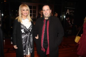 Τέτα Καμπουρέλη: Βγήκε το διαζύγιο με τον Βασίλη Γκουρούση - "Δεν είναι εύκολο να πετάς 40 χρόνια" [βίντεο]