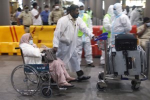 Κατεβάζει ρολά η Premier League; Κίνδυνος διακοπής λόγω κορονοϊού